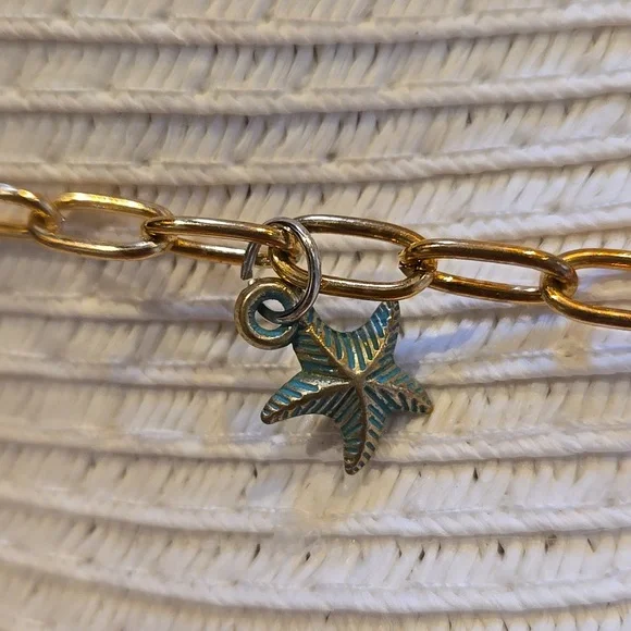 NWT Madd Hatter Stylish Wide Brim Hat with Beachy Gold Chain Accent - Picture 4 of 9